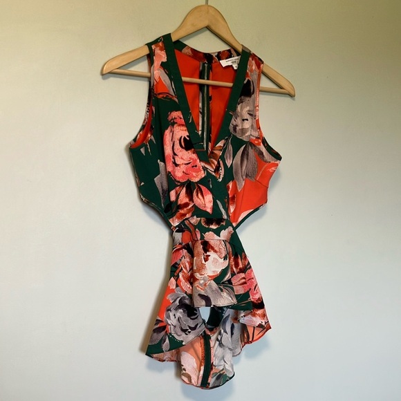 Marissa Webb Floral Sleeveless cut out top - Picture 4 of 11